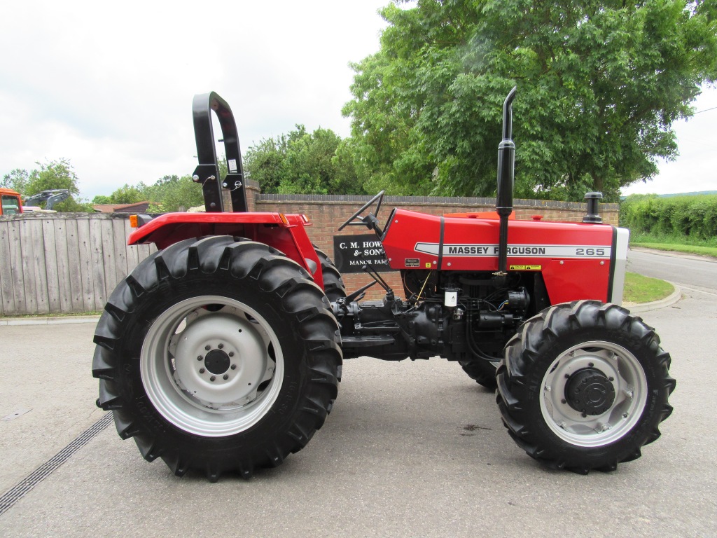 Massey Ferguson 265 - Image 1